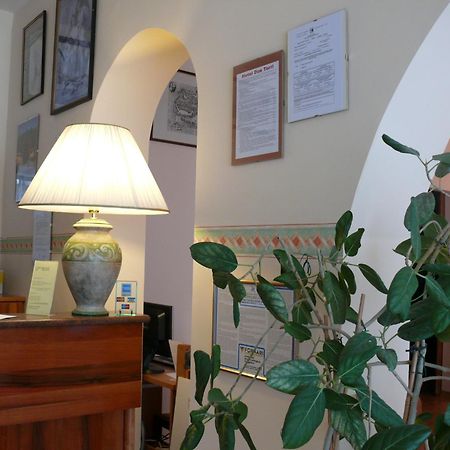 Due Torri Hotel San Severino Marche Buitenkant foto