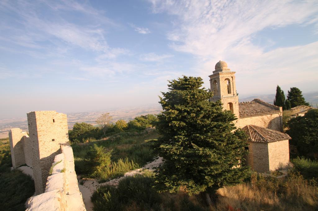Due Torri Hotel San Severino Marche Buitenkant foto
