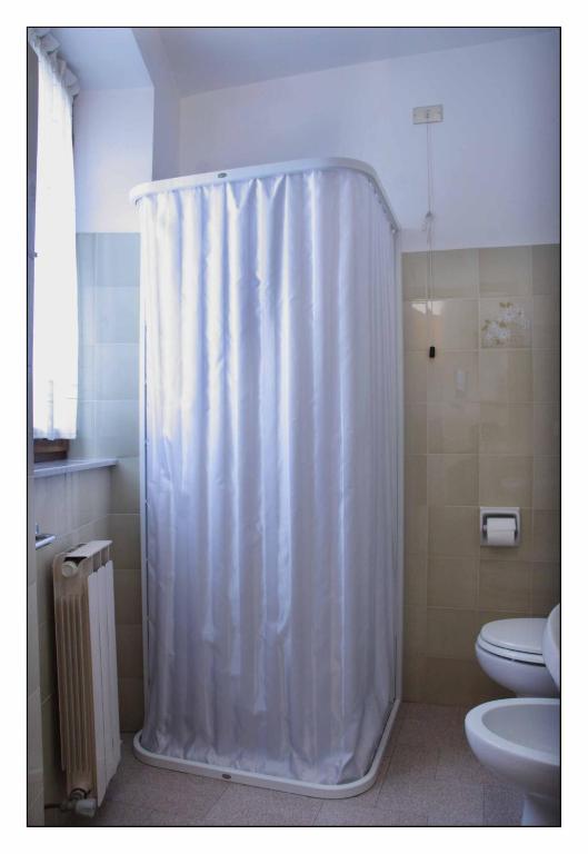 Due Torri Hotel San Severino Marche Kamer foto