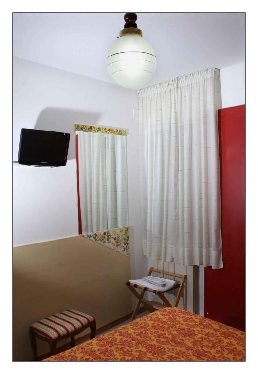 Due Torri Hotel San Severino Marche Kamer foto