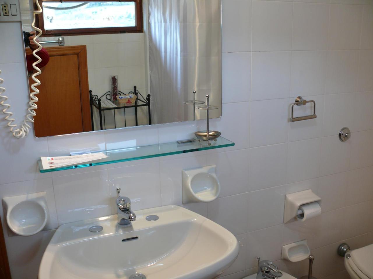 Due Torri Hotel San Severino Marche Buitenkant foto