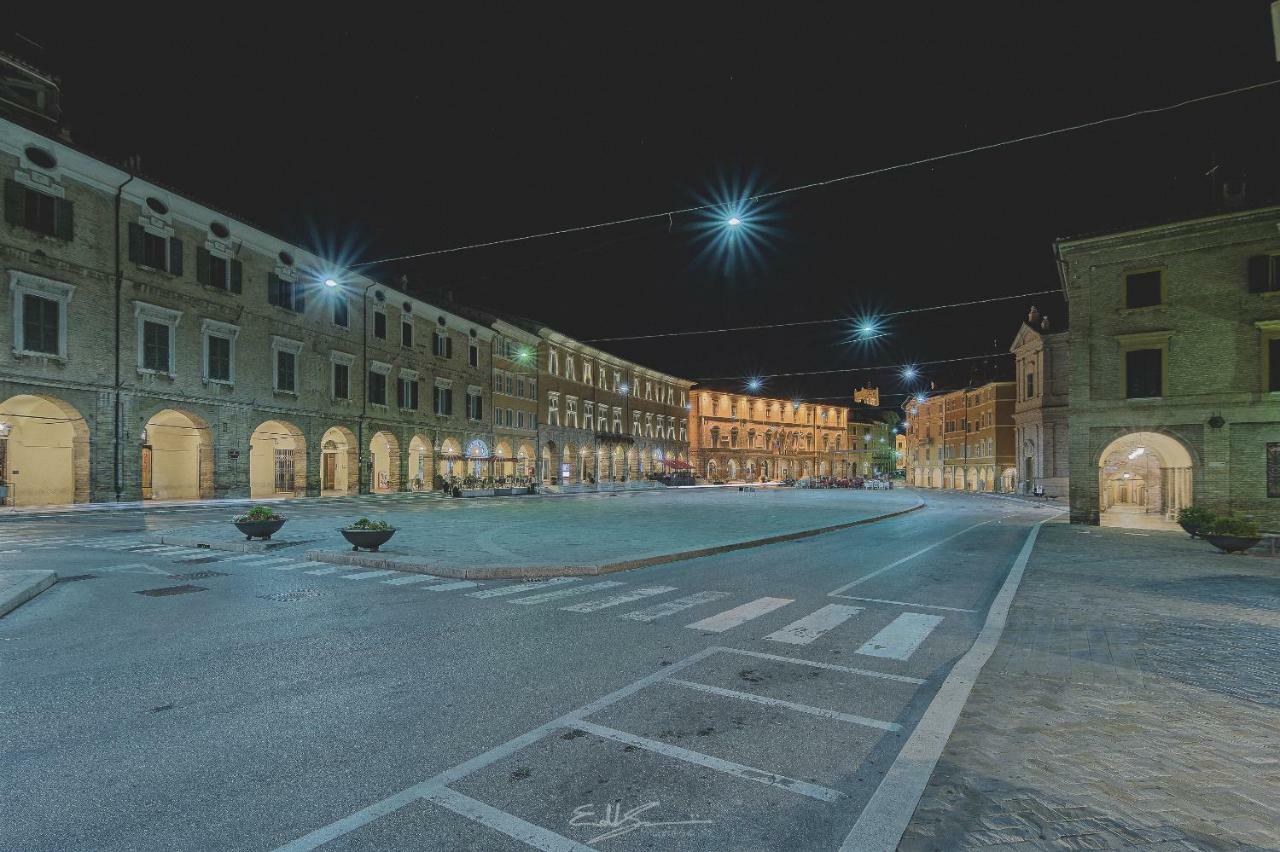 Due Torri Hotel San Severino Marche Buitenkant foto